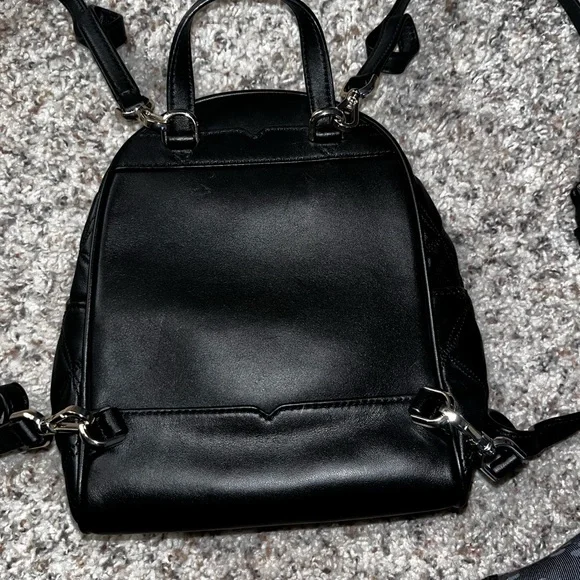 Sold - Picture 6 of 12